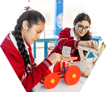 Aula Maker y proyectos transversales del colegio albert einstein